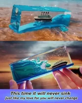 Liquid Wave Cruise Ship Decoration,Titanic,Cruise Ship, For Car Dashboard Decorative Showpiece
