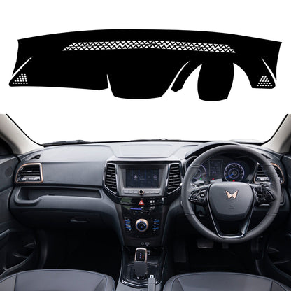 Mahindra XUV400 EV 2023-2025 Car Dashborad Cover Mat