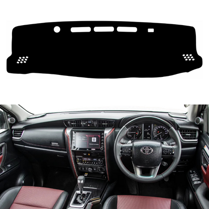 Toyota Fortuner Legender 2021 To 2026 Car Dashborad Cover
