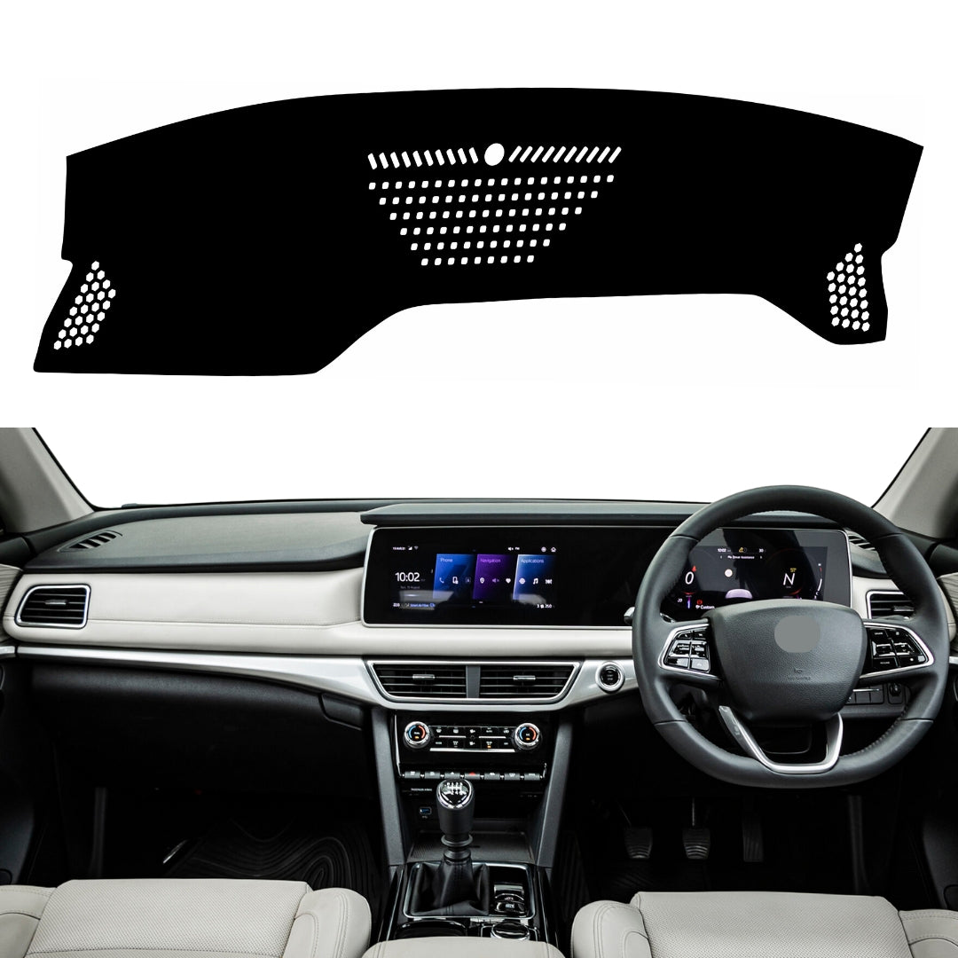 Mahindra XUV700 2021-2025 Car Dashborad Cover